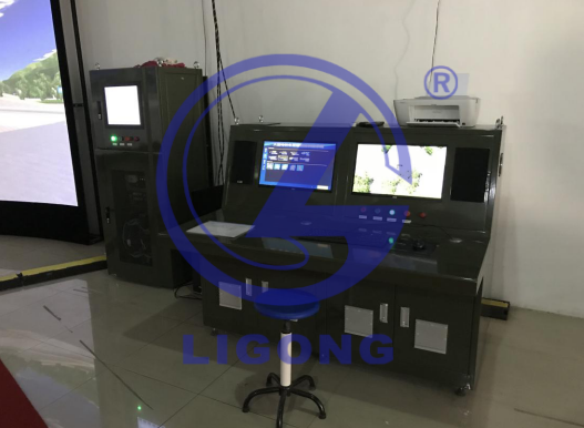 動(dòng)感汽車駕駛模擬器虛擬仿真駕駛模擬器