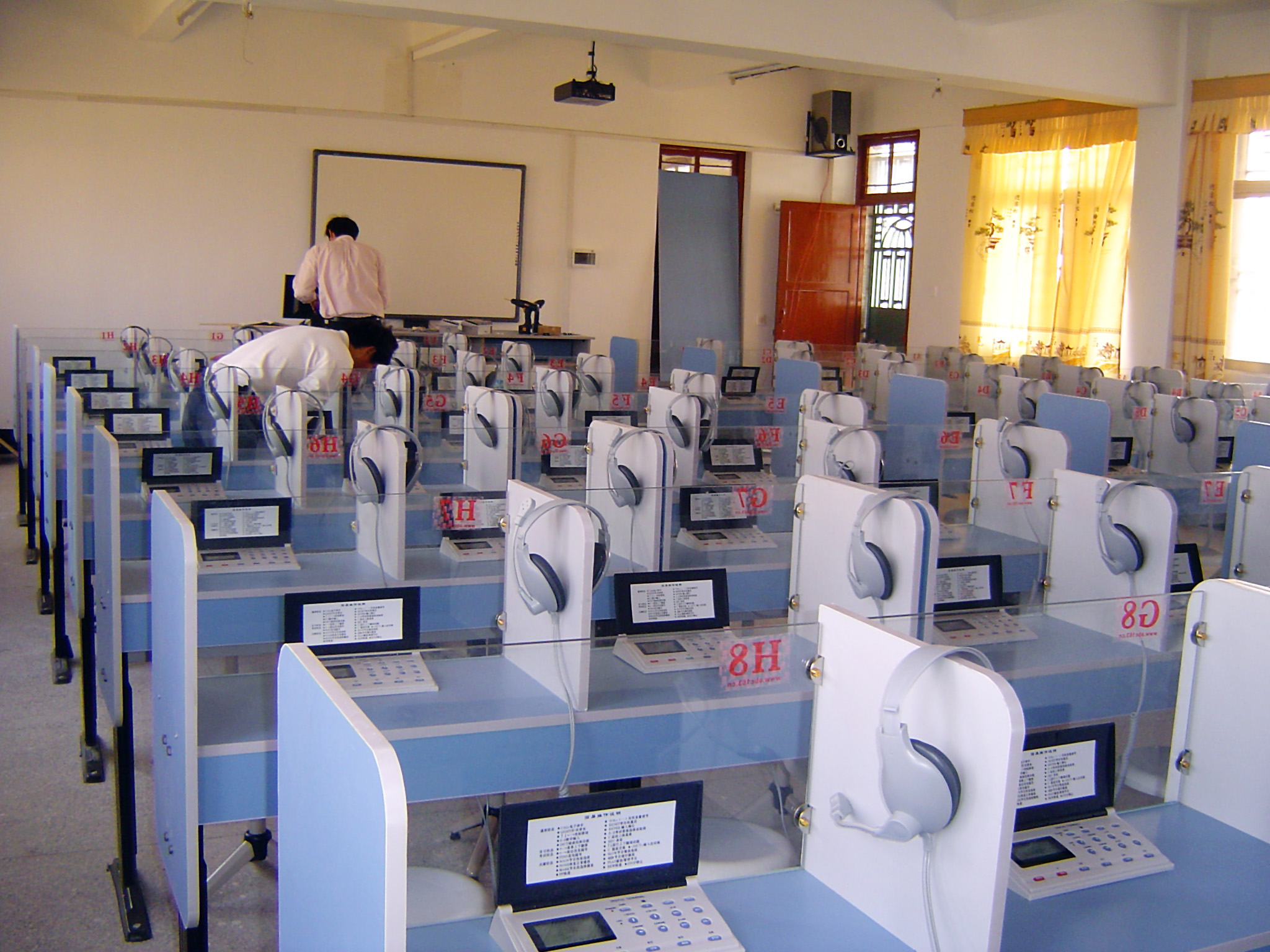 數(shù)字語音室、模擬語音室